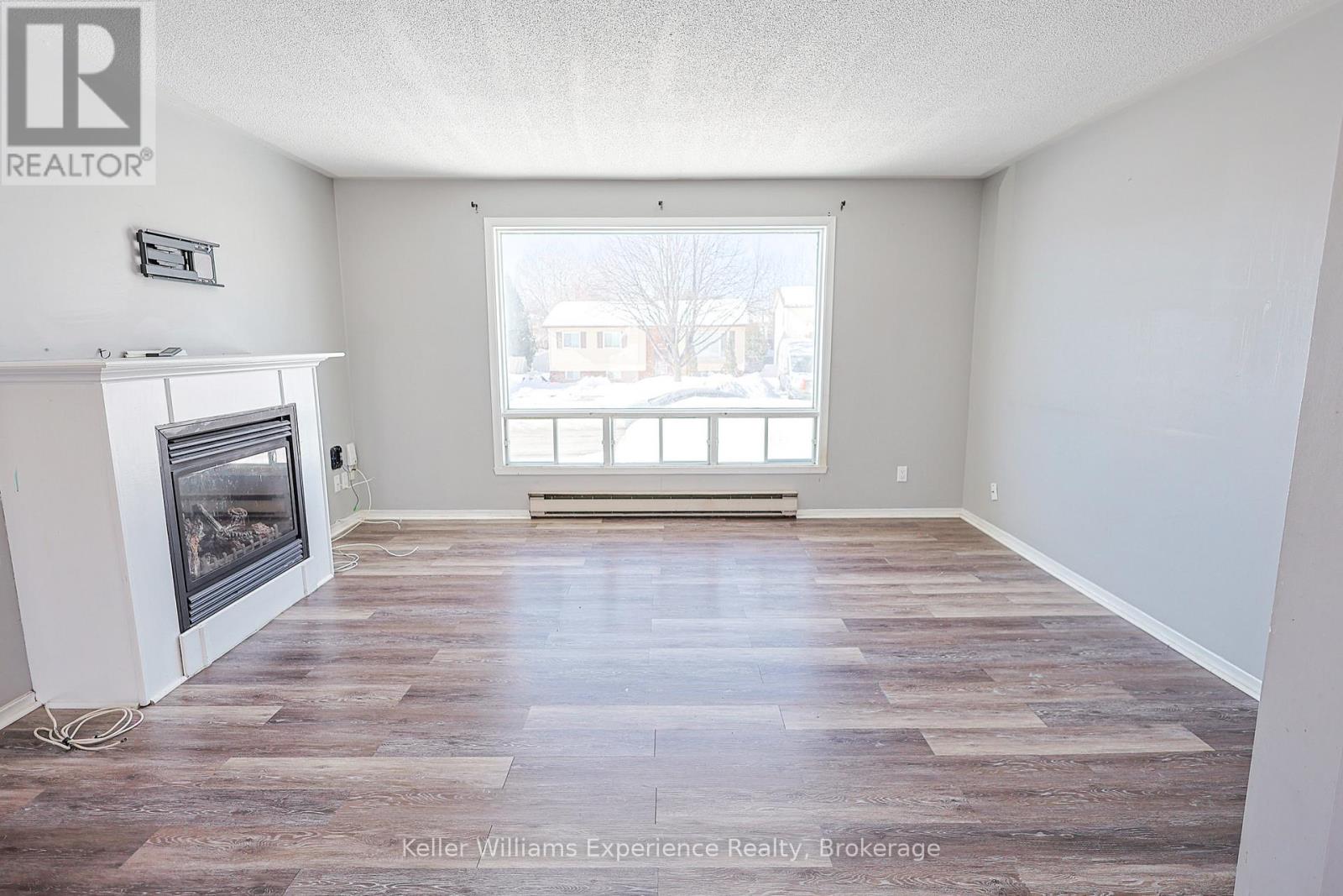 288 Third Avenue, Greater Sudbury, Ontario  P3B 4A1 - Photo 4 - X12861392