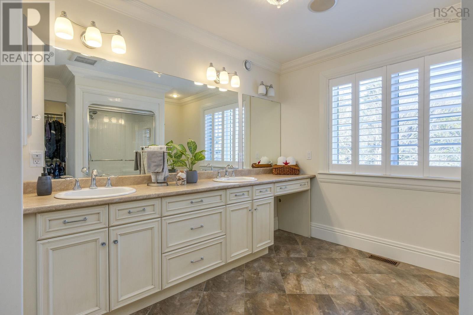 93 Canterbury Lane, Fall River, Nova Scotia  B2T 1A4 - Photo 25 - 202604135