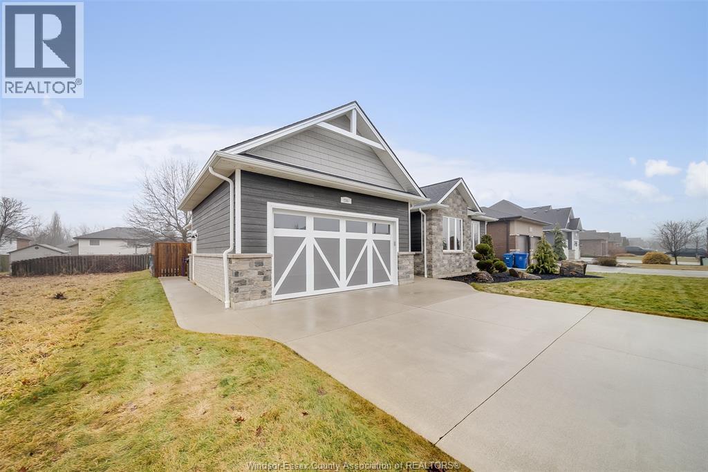 256 Joan Flood Drive, Essex, Ontario  N8M 0C6 - Photo 2 - 26004698