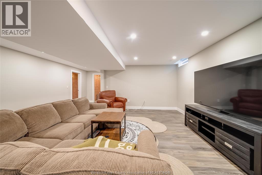 256 Joan Flood Drive, Essex, Ontario  N8M 0C6 - Photo 34 - 26004698