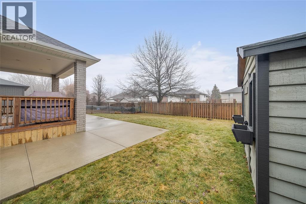 256 Joan Flood Drive, Essex, Ontario  N8M 0C6 - Photo 46 - 26004698