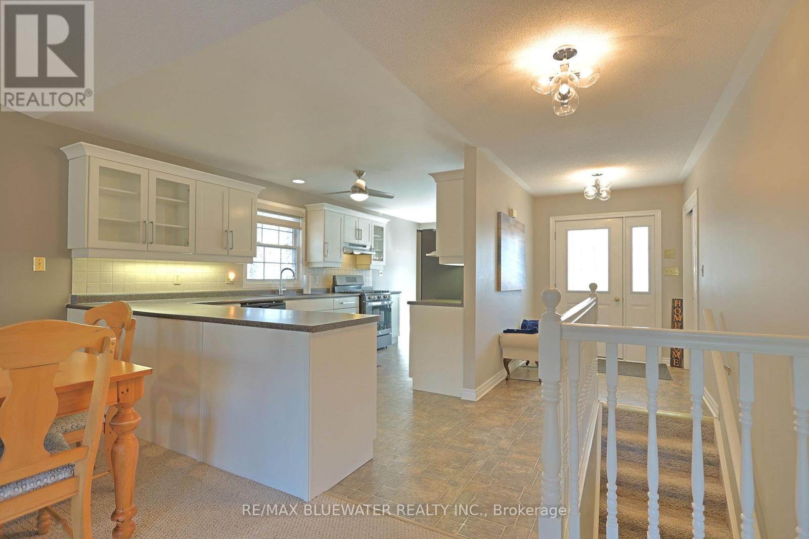 #8 - 9826 Northville Crescent, Lambton Shores, Ontario  N0M 1T0 - Photo 11 - X12861312