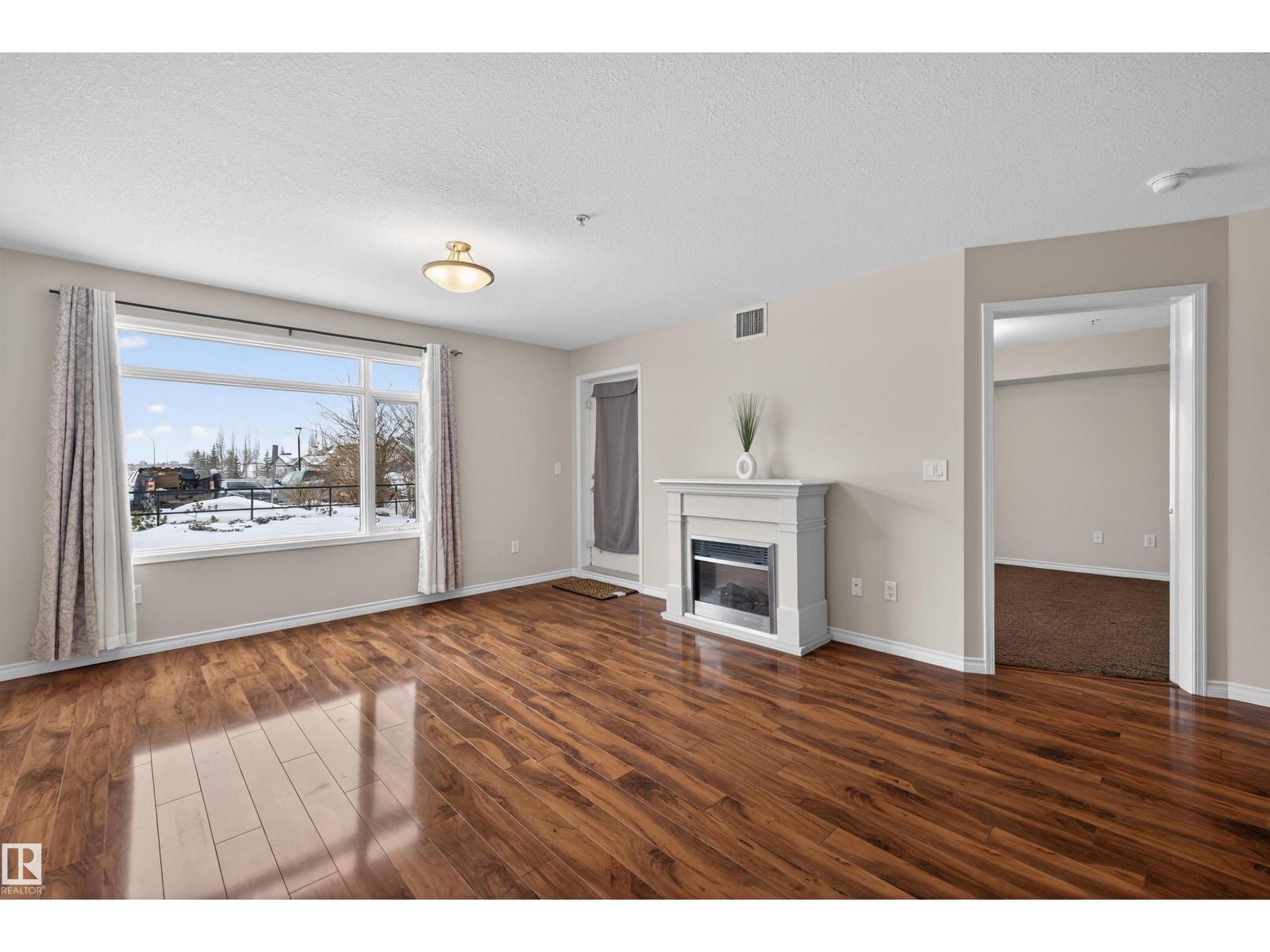 #102 1589 Glastonbury Bv Nw, Edmonton, Alberta  T5T 2V1 - Photo 8 - E4476301