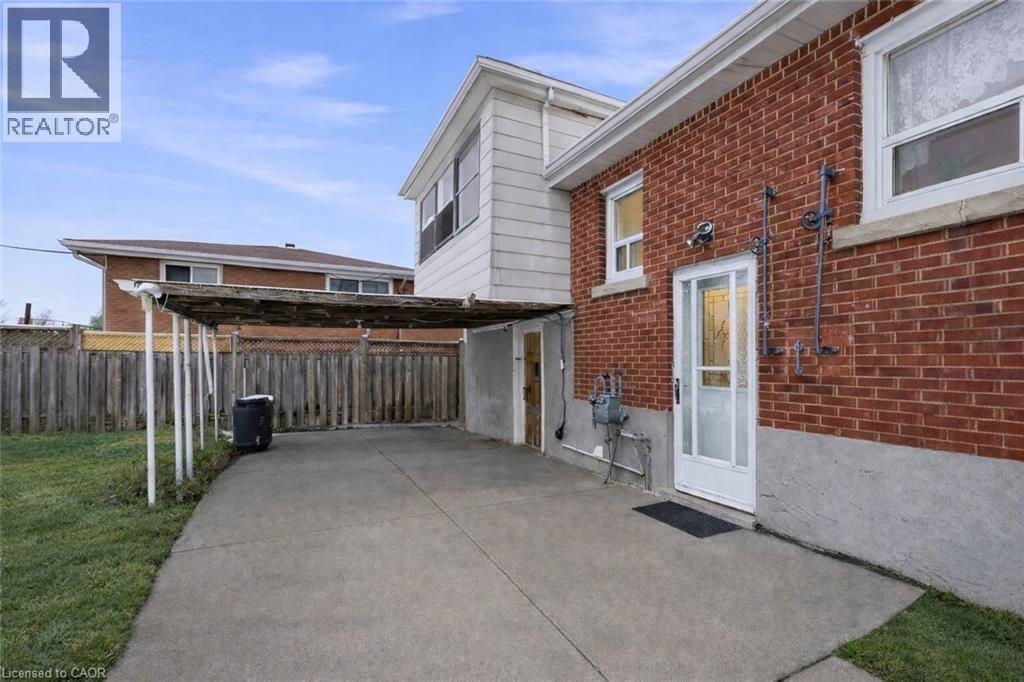 314 Hawkridge Avenue, Hamilton, Ontario  L9C 3L2 - Photo 26 - 40809494