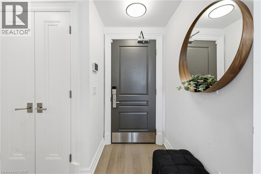 2060 Lakeshore Road Unit# 1102, Burlington, Ontario  L7R 0G2 - Photo 4 - 40809892