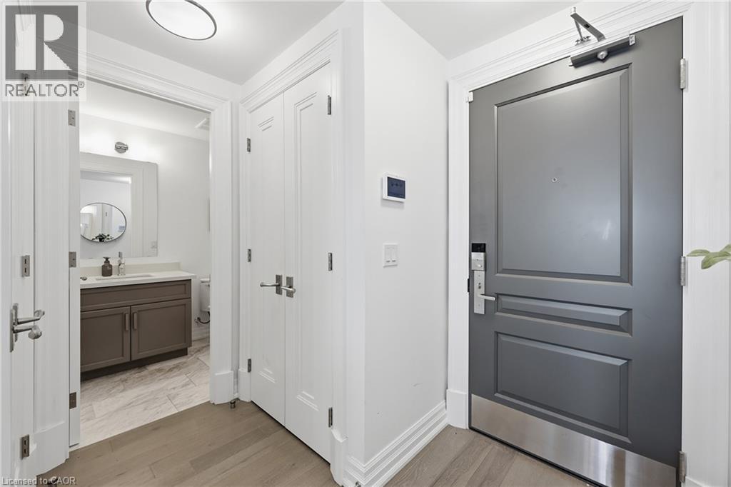 2060 Lakeshore Road Unit# 1102, Burlington, Ontario  L7R 0G2 - Photo 16 - 40809892