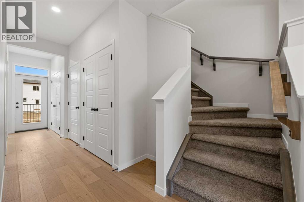 117 Bridgeport Gate, Chestermere, Alberta  T1X 3E5 - Photo 17 - A2285498