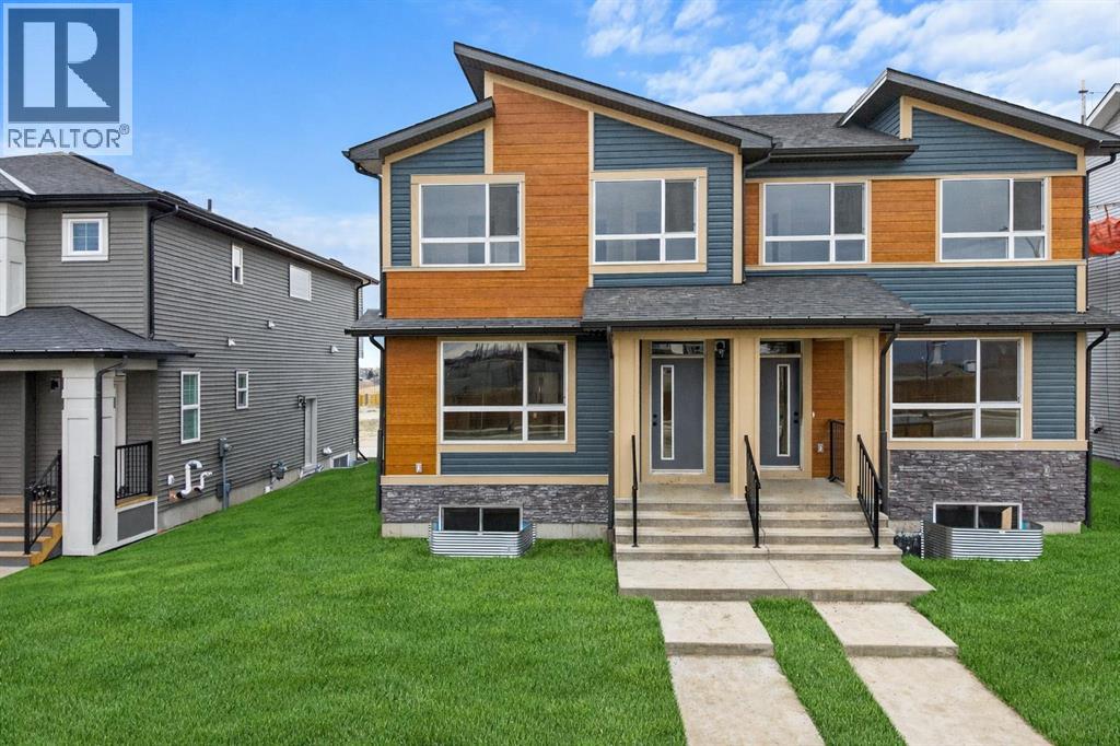 117 Bridgeport Gate, Chestermere, Alberta  T1X 3E5 - Photo 1 - A2285498