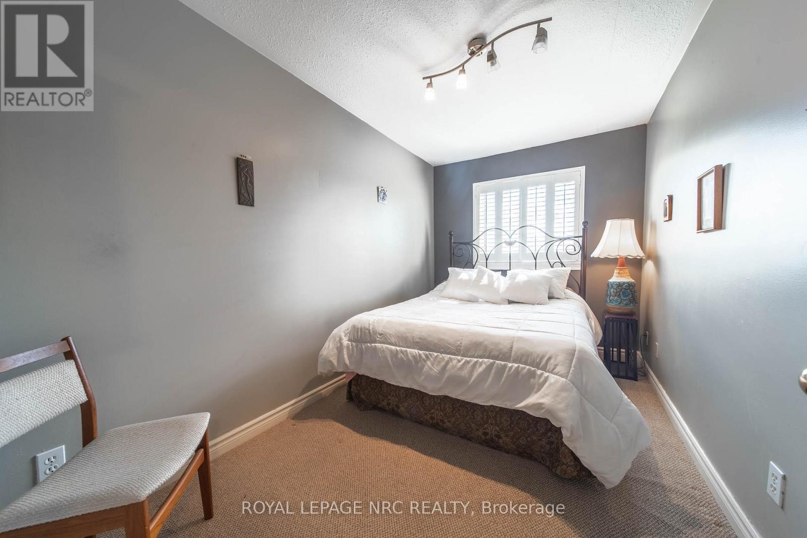 202b - 1061 Vansickle Road N, St. Catharines, Ontario  L2S 2X4 - Photo 12 - X12861382