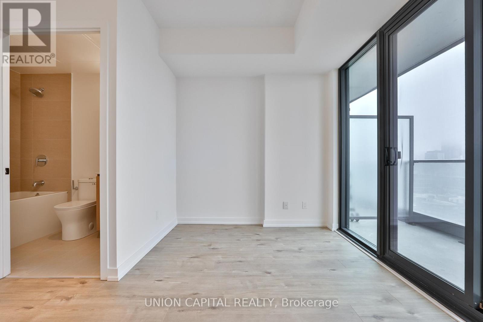 1609 - 35 Parliament Street, Toronto, Ontario  M5A 0Z5 - Photo 5 - C12860772