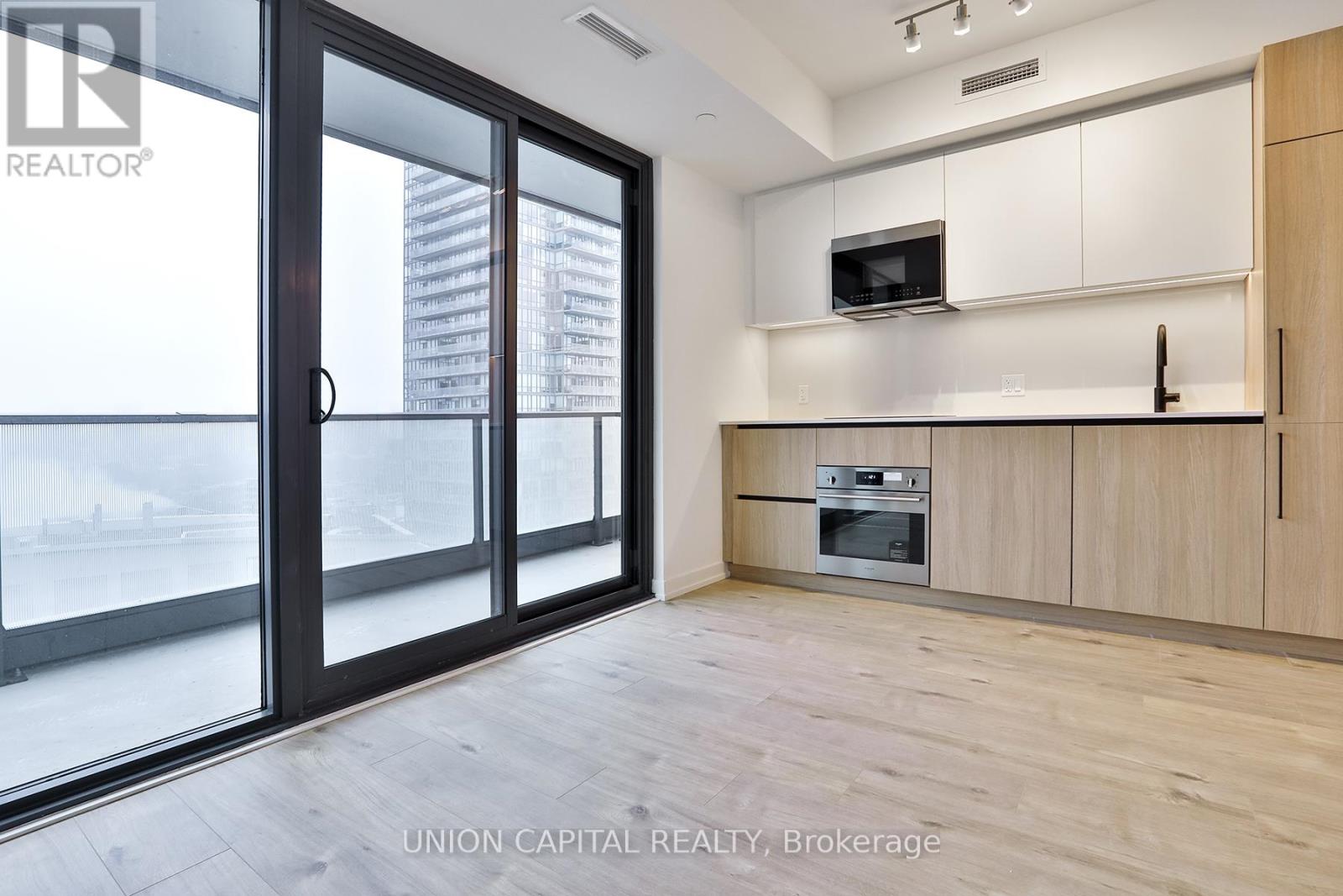 1609 - 35 Parliament Street, Toronto, Ontario  M5A 0Z5 - Photo 8 - C12860772