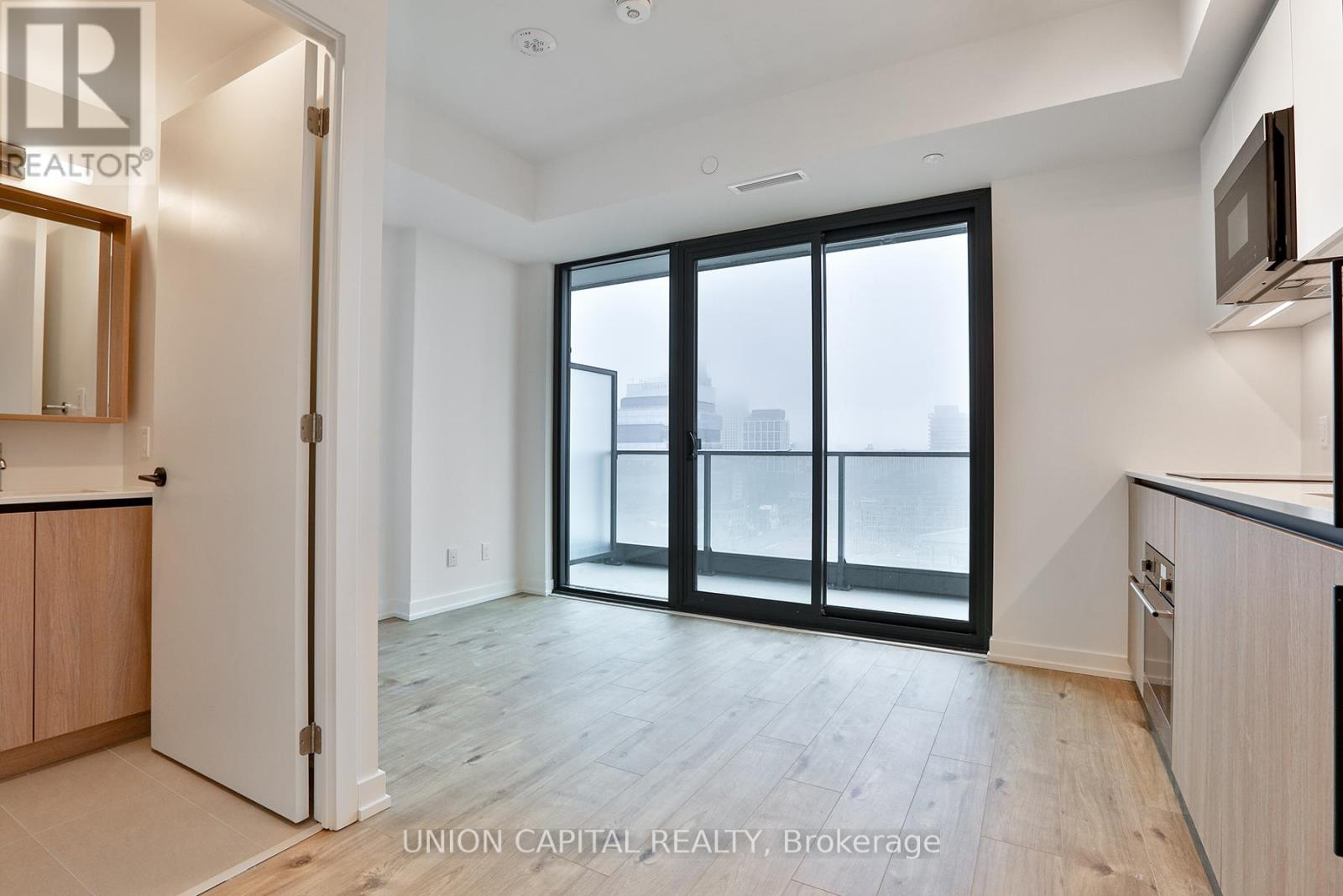 1609 - 35 Parliament Street, Toronto, Ontario  M5A 0Z5 - Photo 2 - C12860772