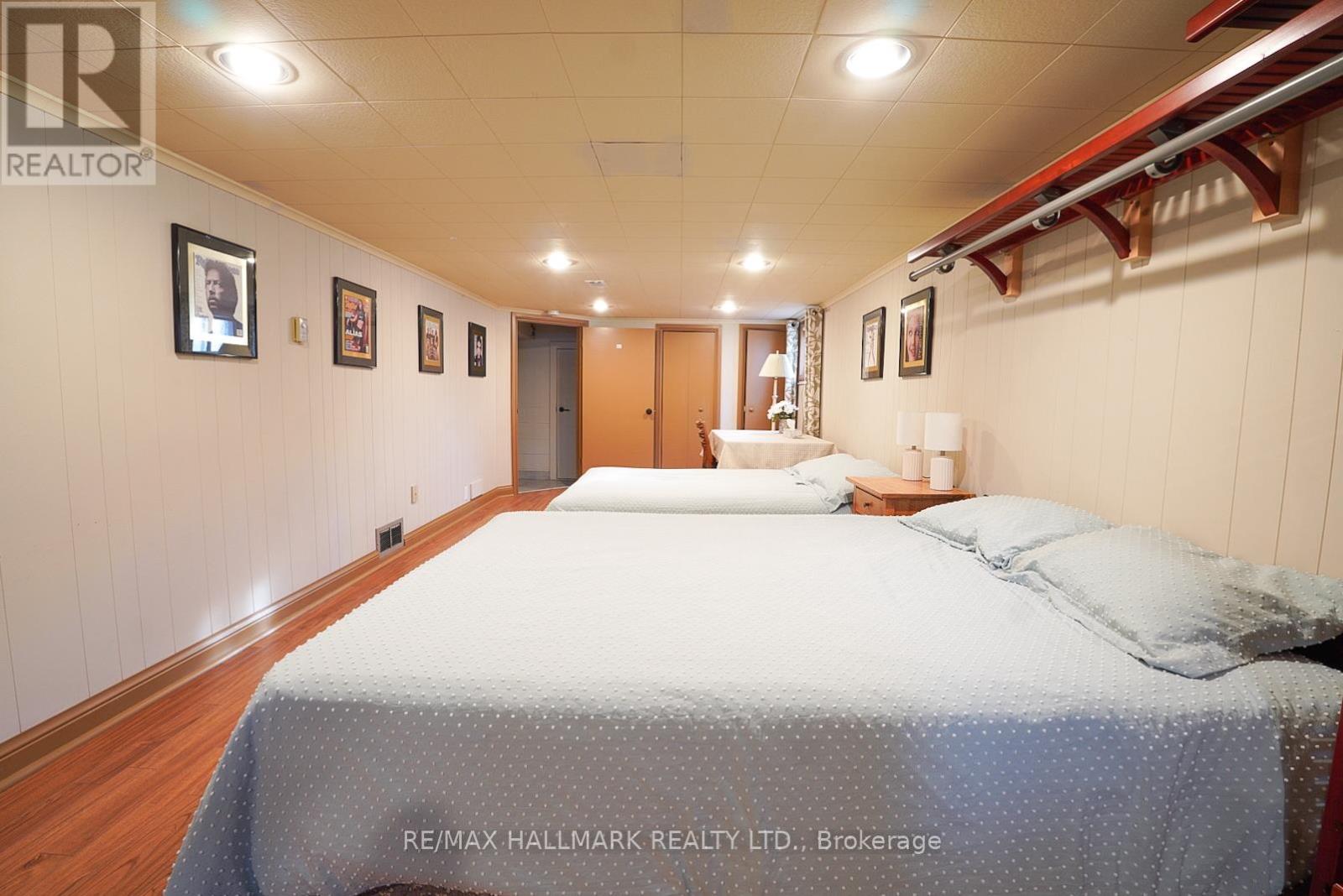 106 Phillip Avenue, Toronto, Ontario  M1N 3R4 - Photo 19 - E12855260