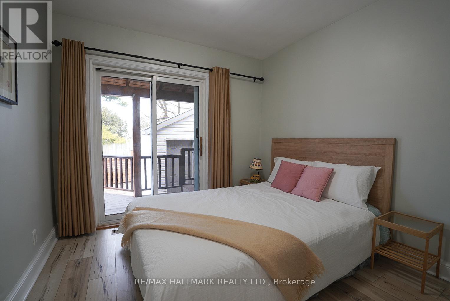 106 Phillip Avenue, Toronto, Ontario  M1N 3R4 - Photo 14 - E12855260