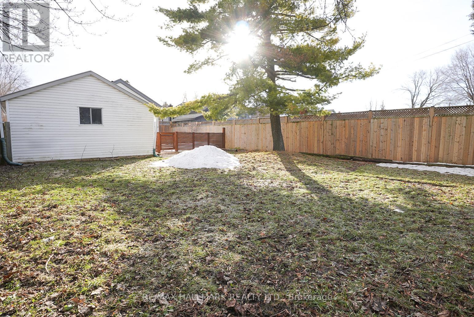 106 Phillip Avenue, Toronto, Ontario  M1N 3R4 - Photo 29 - E12855260