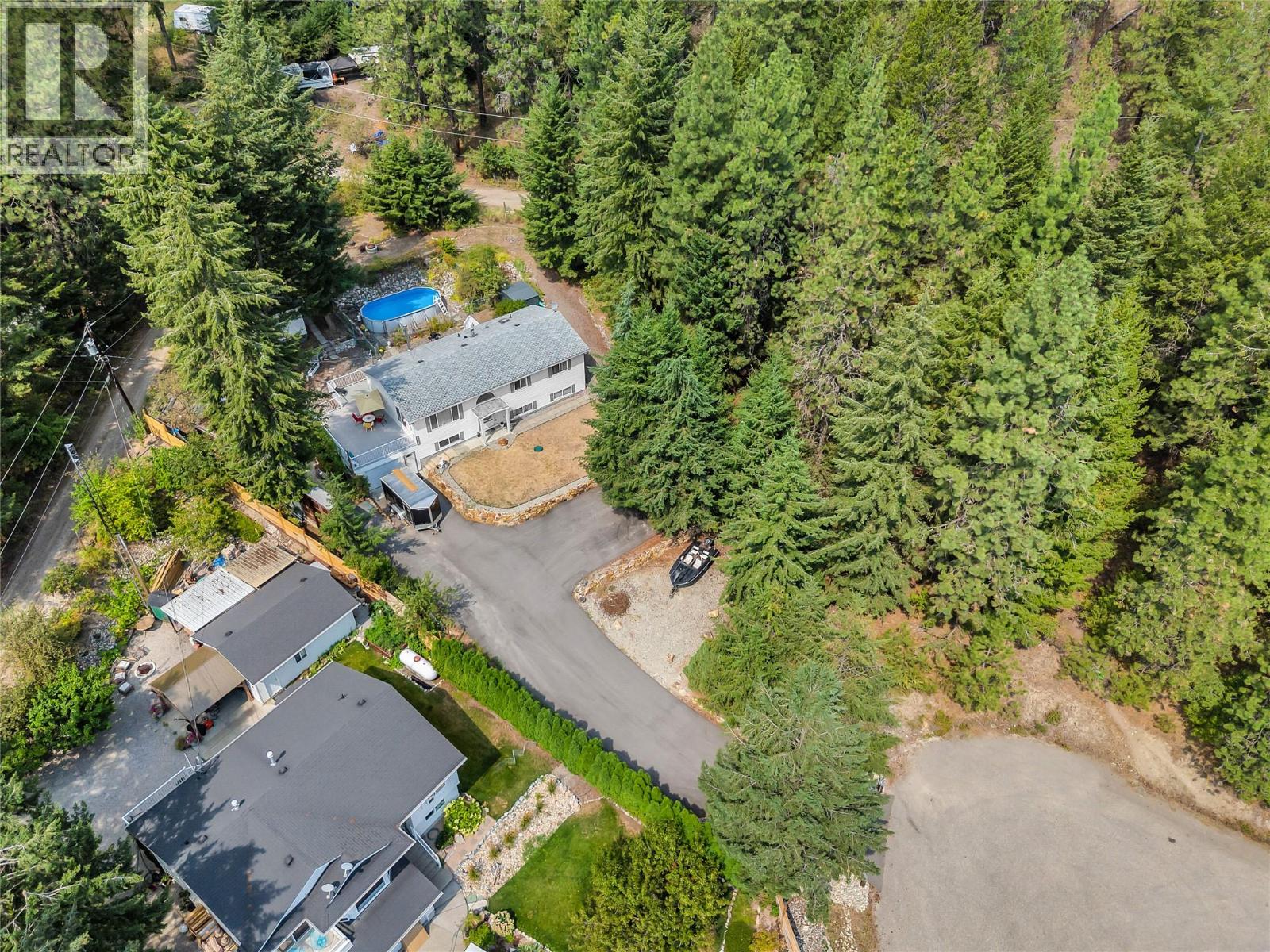 10736 Pinecrest Road, Vernon, British Columbia