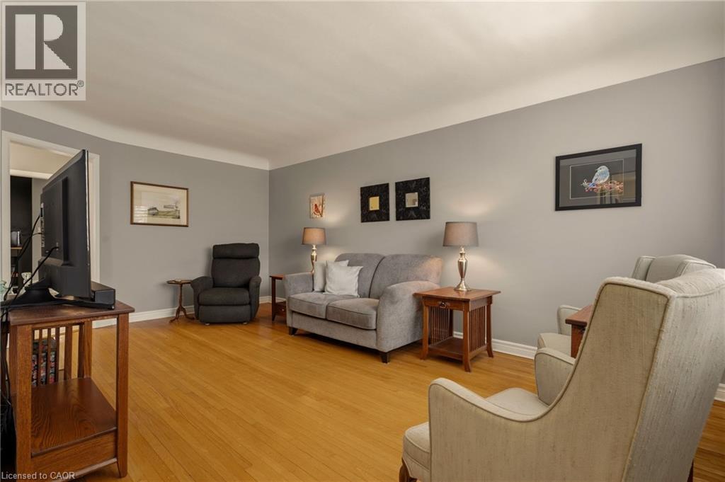 51 Westwood Avenue, Hamilton, Ontario  L8S 2A7 - Photo 4 - 40810455