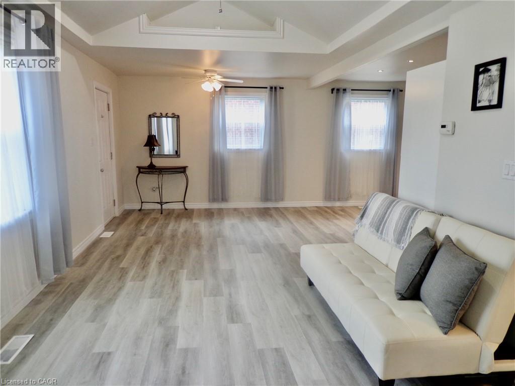 562 Beach Boulevard, Hamilton, Ontario  L8H 6X6 - Photo 5 - 40809162