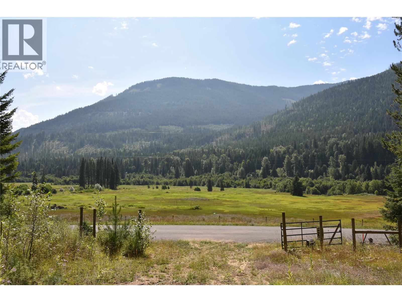 4145 Ross Spur Road, Fruitvale, British Columbia