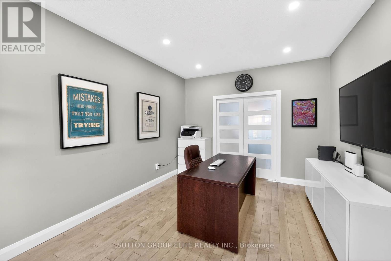 11 Elderberry Lane, Hamilton, Ontario  L0R 1H2 - Photo 8 - X12814206