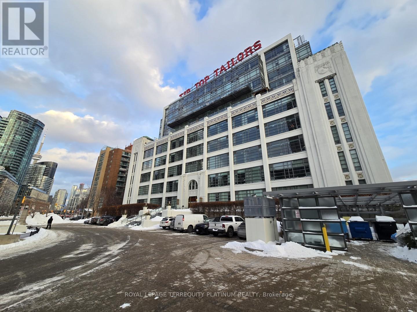 221 - 637 LAKE SHORE BOULEVARD W, Toronto, Ontario