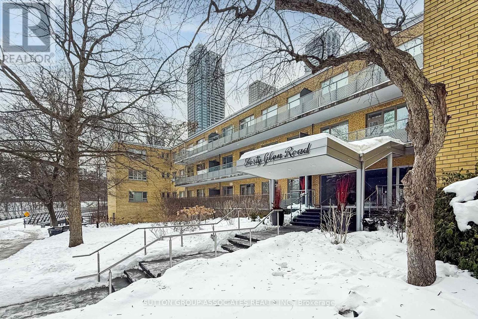 204 - 40 GLEN ROAD, Toronto, Ontario