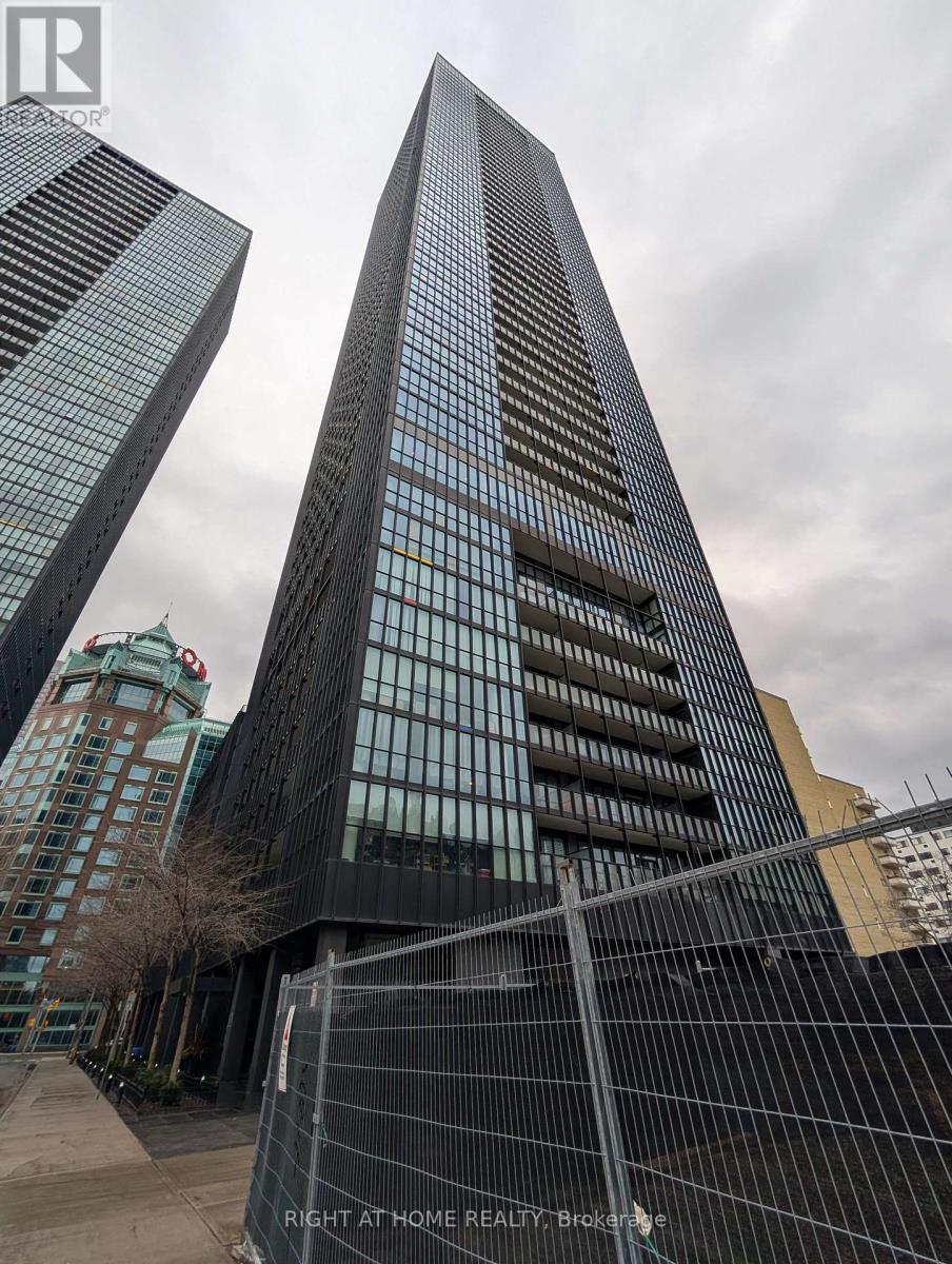 3307 - 101 CHARLES STREET E, Toronto, Ontario