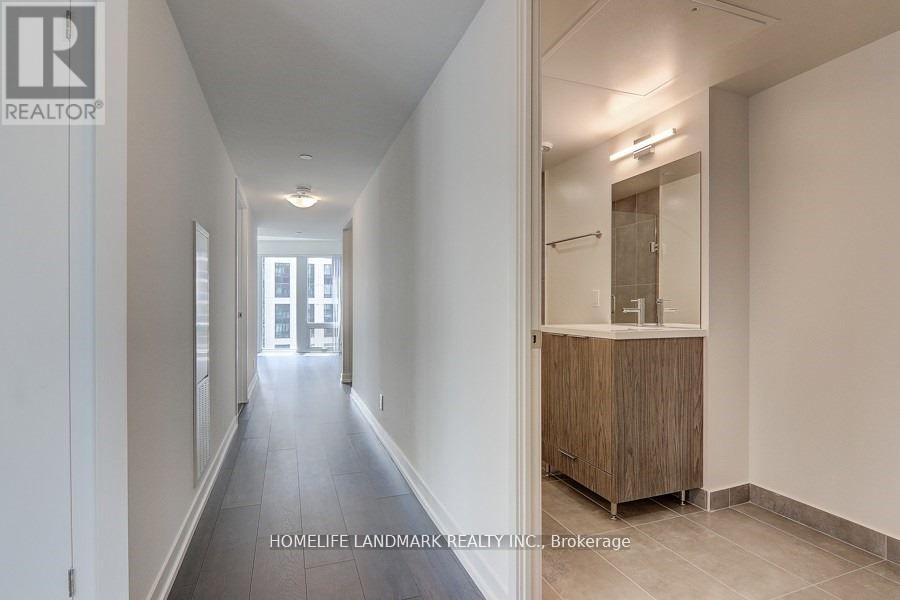 1802 - 60 Shuter Street, Toronto, Ontario  M5B 0B7 - Photo 10 - C12861418