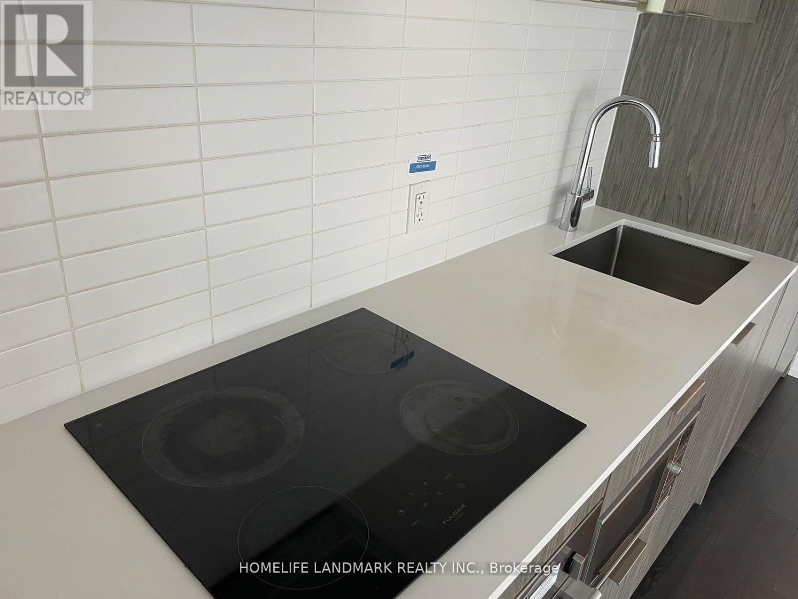 1802 - 60 Shuter Street, Toronto, Ontario  M5B 0B7 - Photo 18 - C12861418