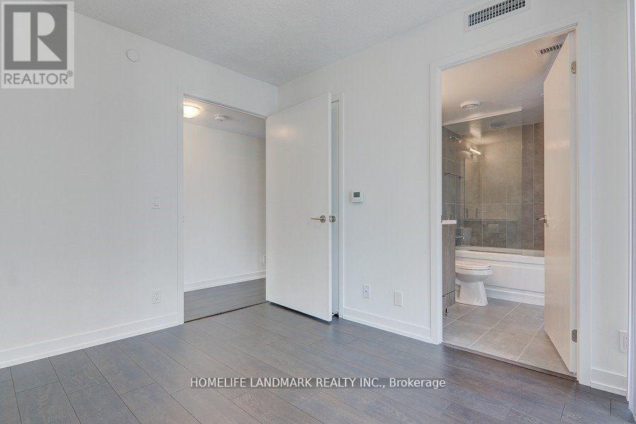 1802 - 60 Shuter Street, Toronto, Ontario  M5B 0B7 - Photo 5 - C12861418