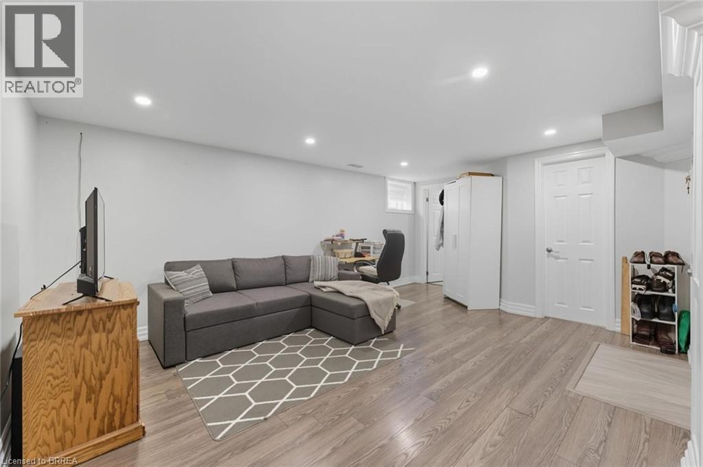 1314 Fisher Avenue, Burlington, Ontario  L7P 2L6 - Photo 19 - 40810179