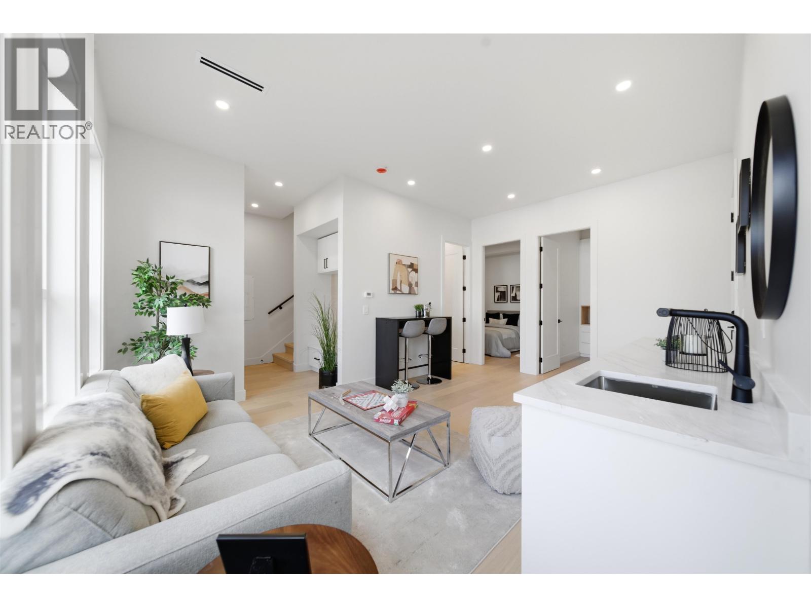 1 5406 Manor Street, Burnaby, British Columbia  V5G 1B7 - Photo 24 - R3097306