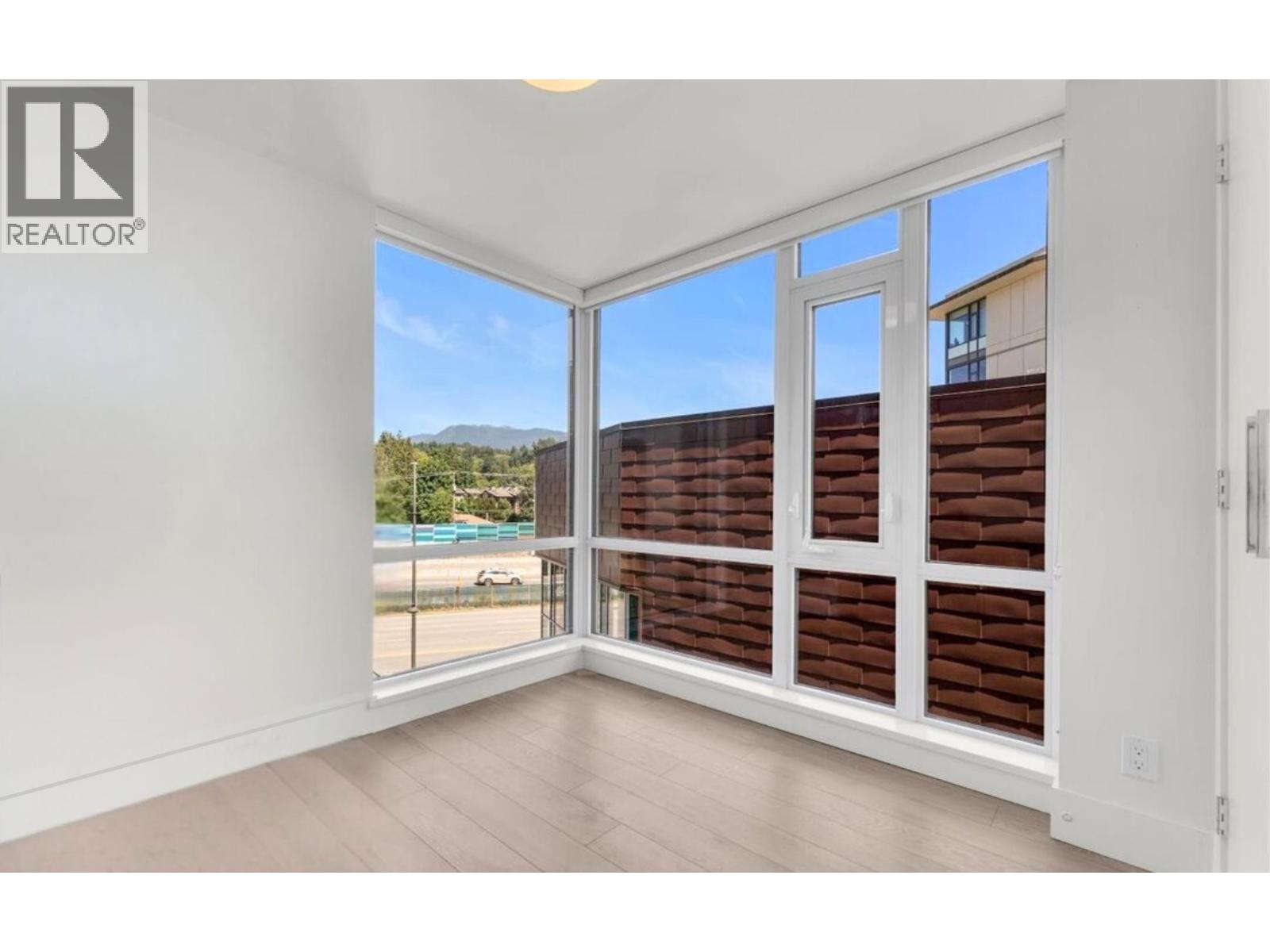 405 680 Seylynn Crescent, North Vancouver, British Columbia  V7J 0B5 - Photo 13 - R3097333