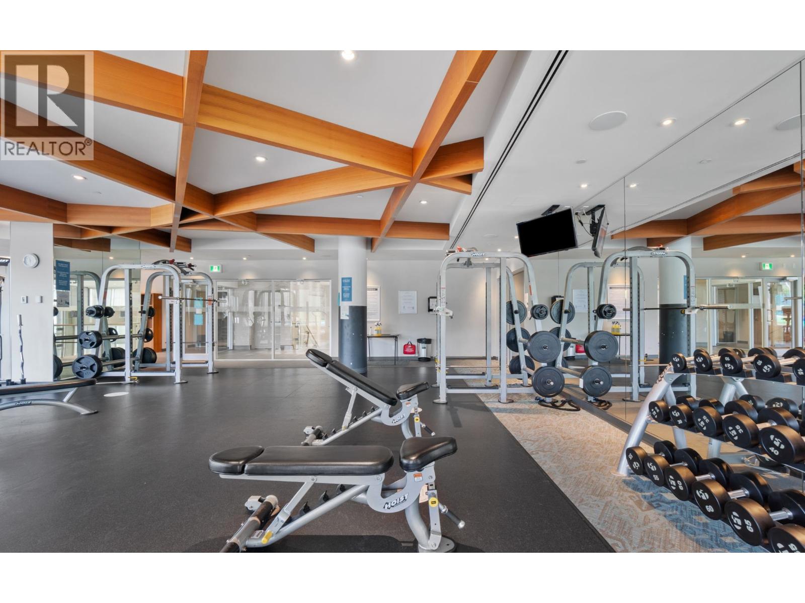 405 680 Seylynn Crescent, North Vancouver, British Columbia  V7J 0B5 - Photo 19 - R3097333