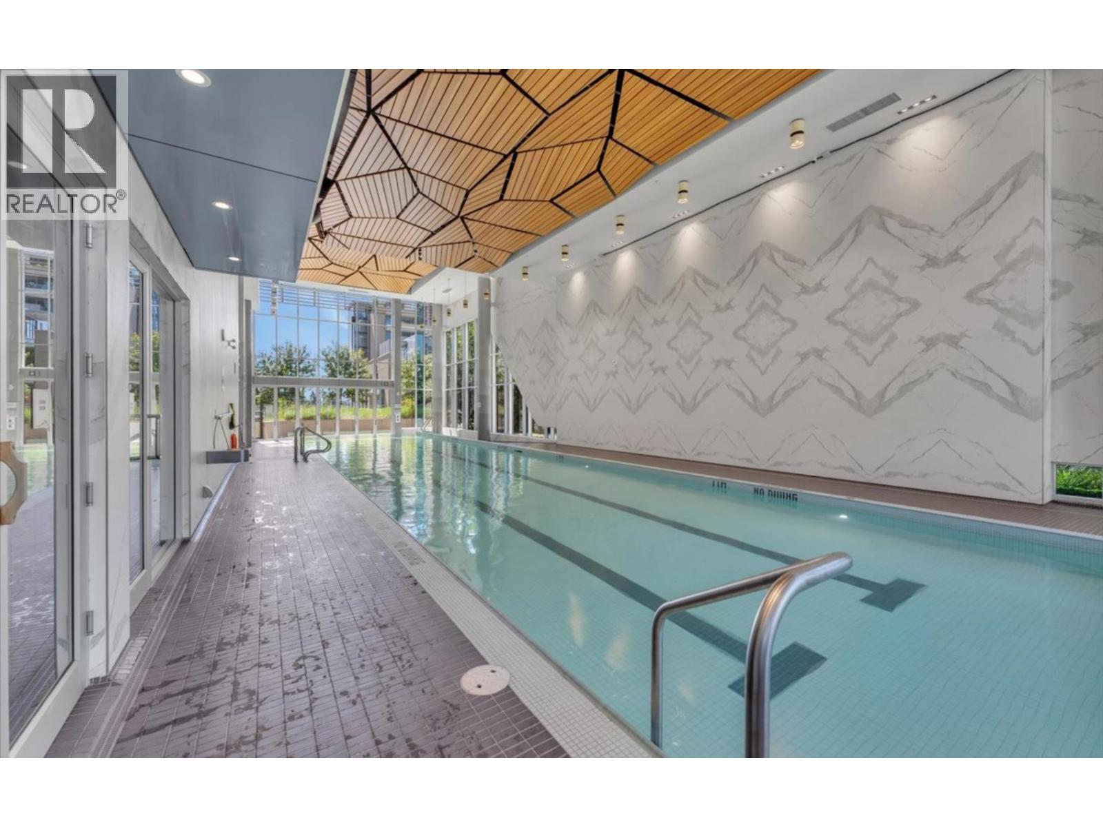 405 680 Seylynn Crescent, North Vancouver, British Columbia  V7J 0B5 - Photo 21 - R3097333