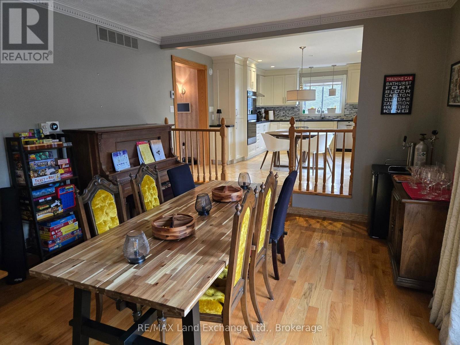 924 Parkplace Place N, Huron-Kinloss, Ontario  N2Z 0B9 - Photo 11 - X12841214