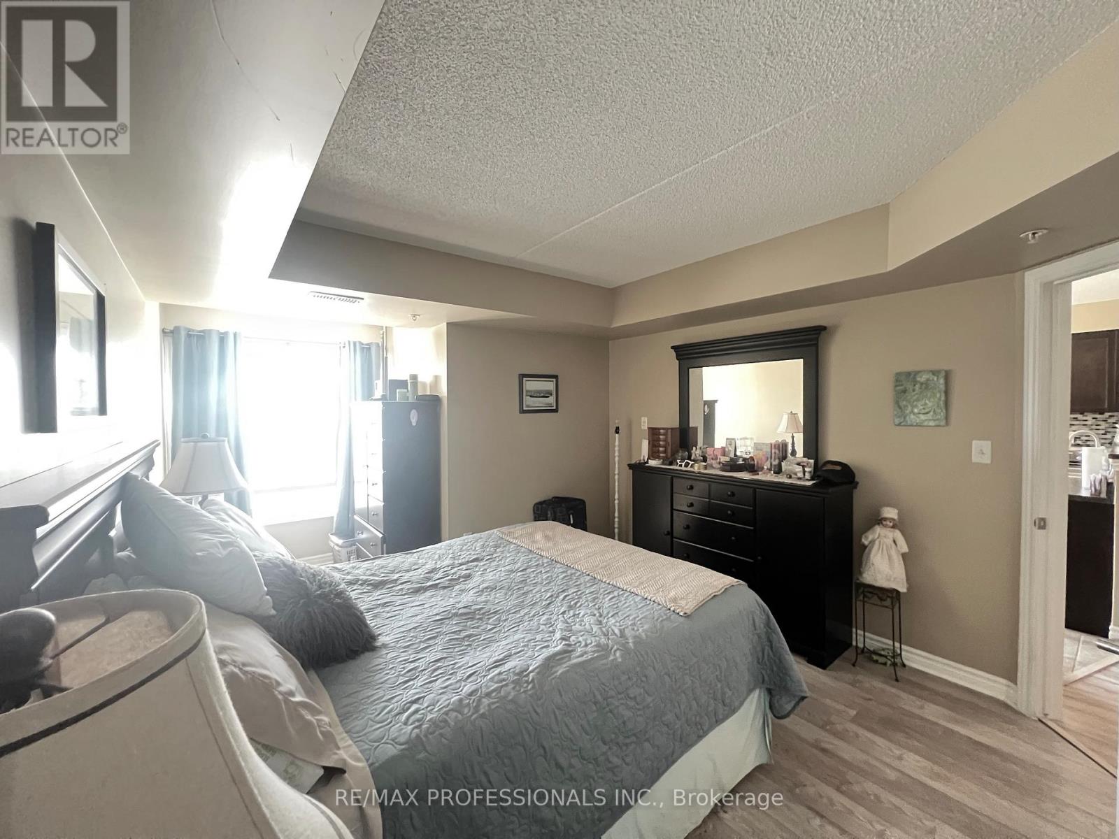 107 - 1390 Main Street E, Milton, Ontario  L9T 7S9 - Photo 14 - W12856964