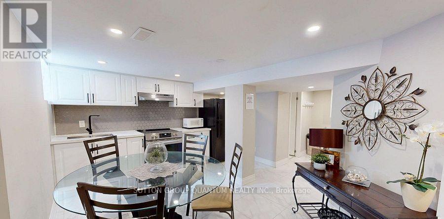 507 UPPER JAMES STREET, Hamilton, Ontario