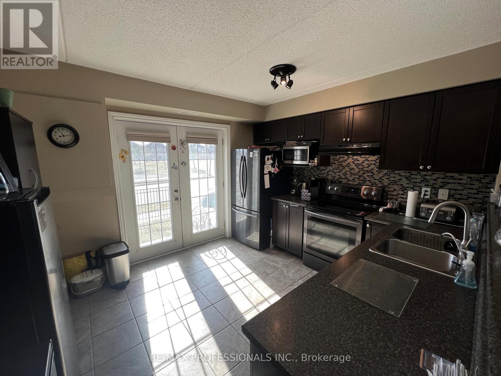 107 - 1390 Main Street E, Milton, Ontario  L9T 7S9 - Photo 23 - W12856964