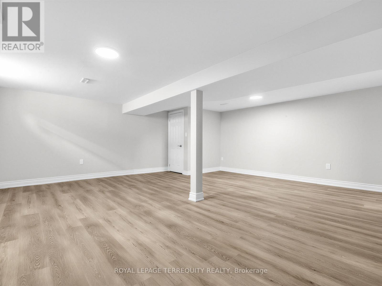 8 William Smart Road, New Tecumseth (Tottenham), Ontario  L0G 1W0 - Photo 36 - N12861314