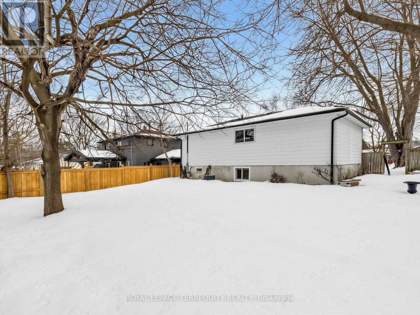 8 William Smart Road, New Tecumseth (Tottenham), Ontario  L0G 1W0 - Photo 39 - N12861314