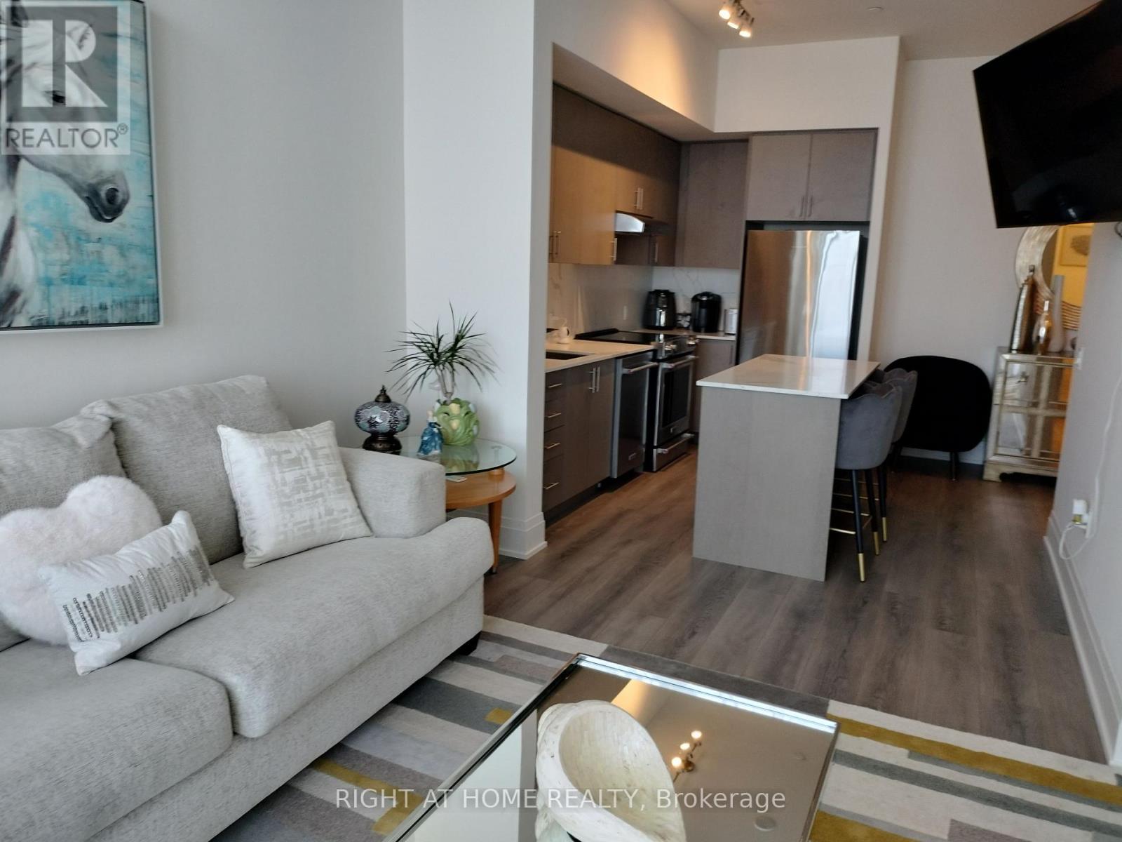 617 - 9000 Jane Street N, Vaughan (Concord), Ontario  L4M 2M9 - Photo 12 - N12861316