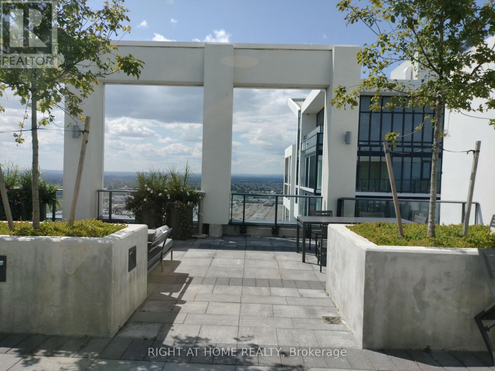 617 - 9000 Jane Street N, Vaughan (Concord), Ontario  L4M 2M9 - Photo 20 - N12861316