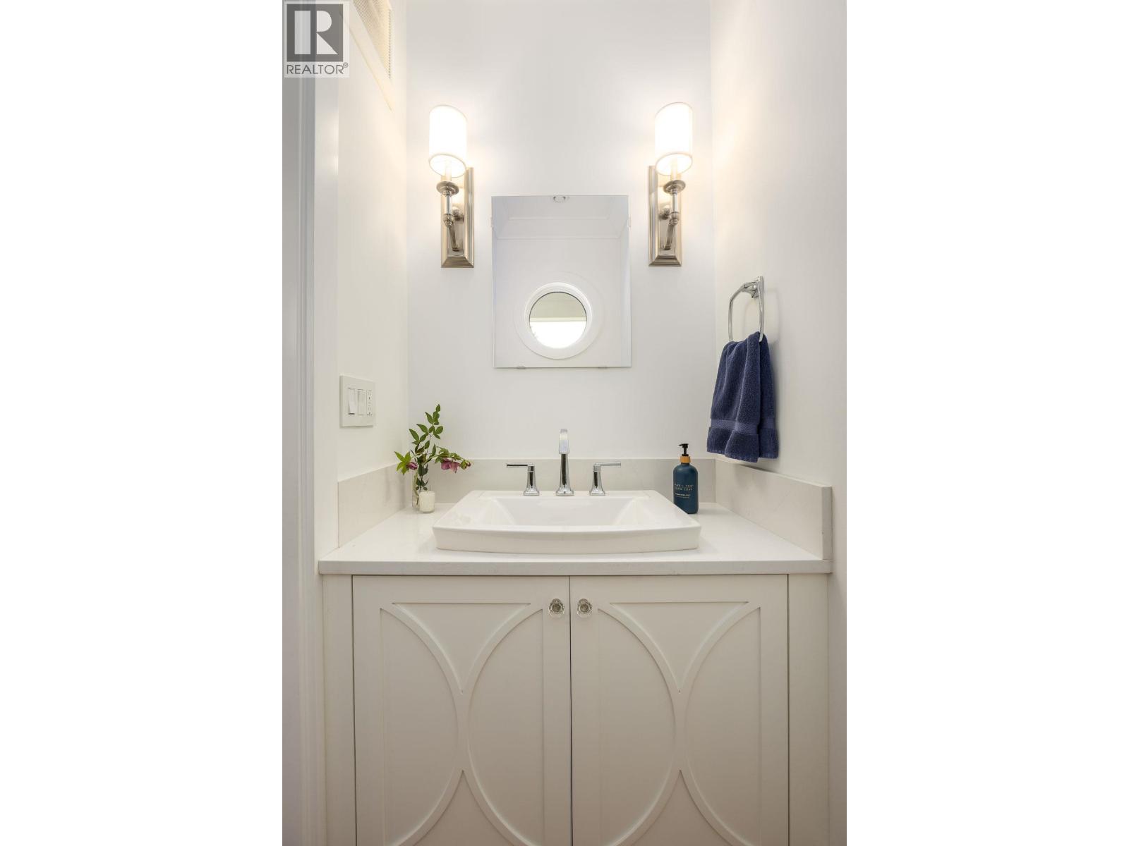 220 Sixth Avenue, New Westminster, British Columbia  V3L 1T6 - Photo 16 - R3097337