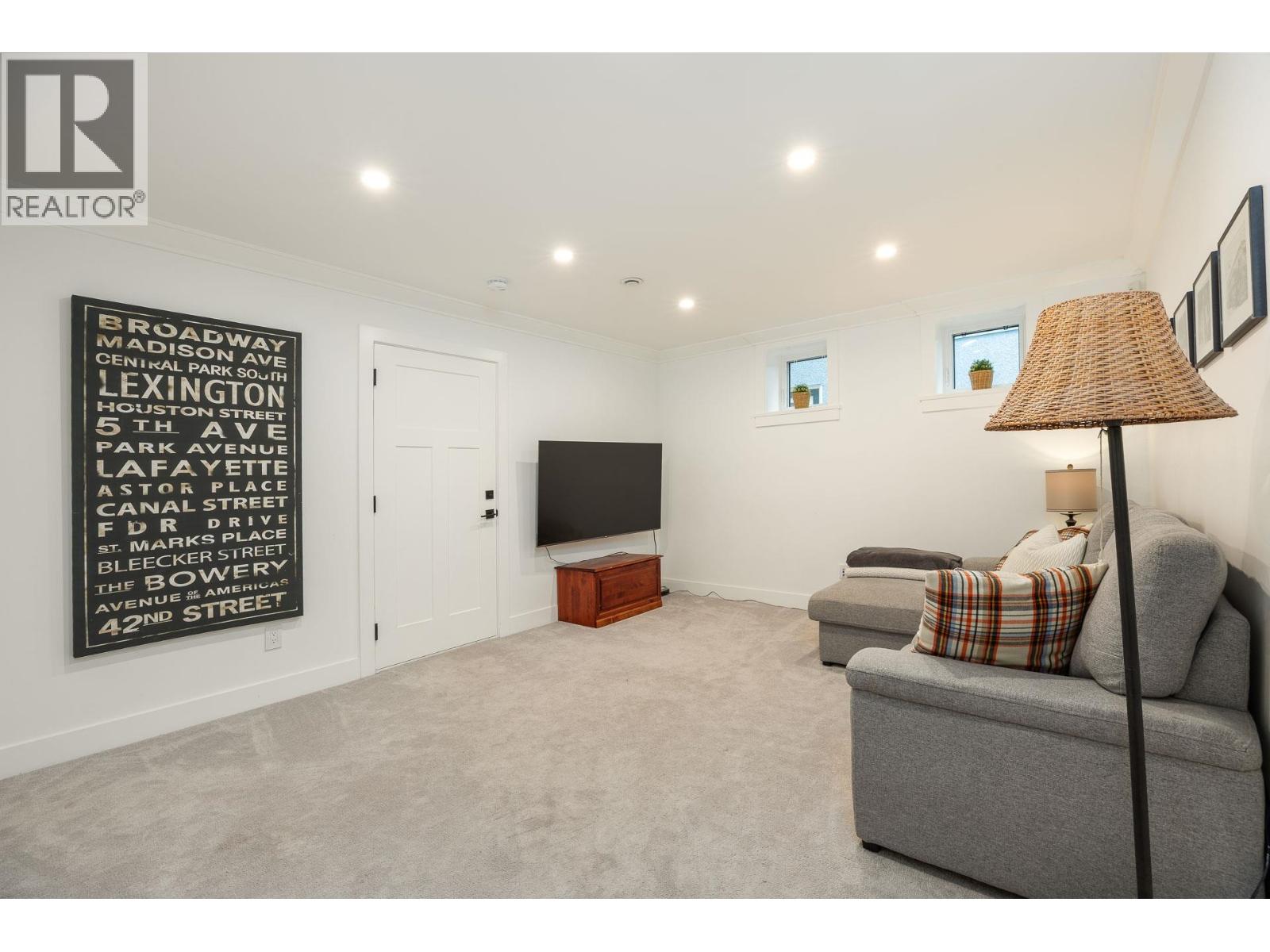 220 Sixth Avenue, New Westminster, British Columbia  V3L 1T6 - Photo 30 - R3097337