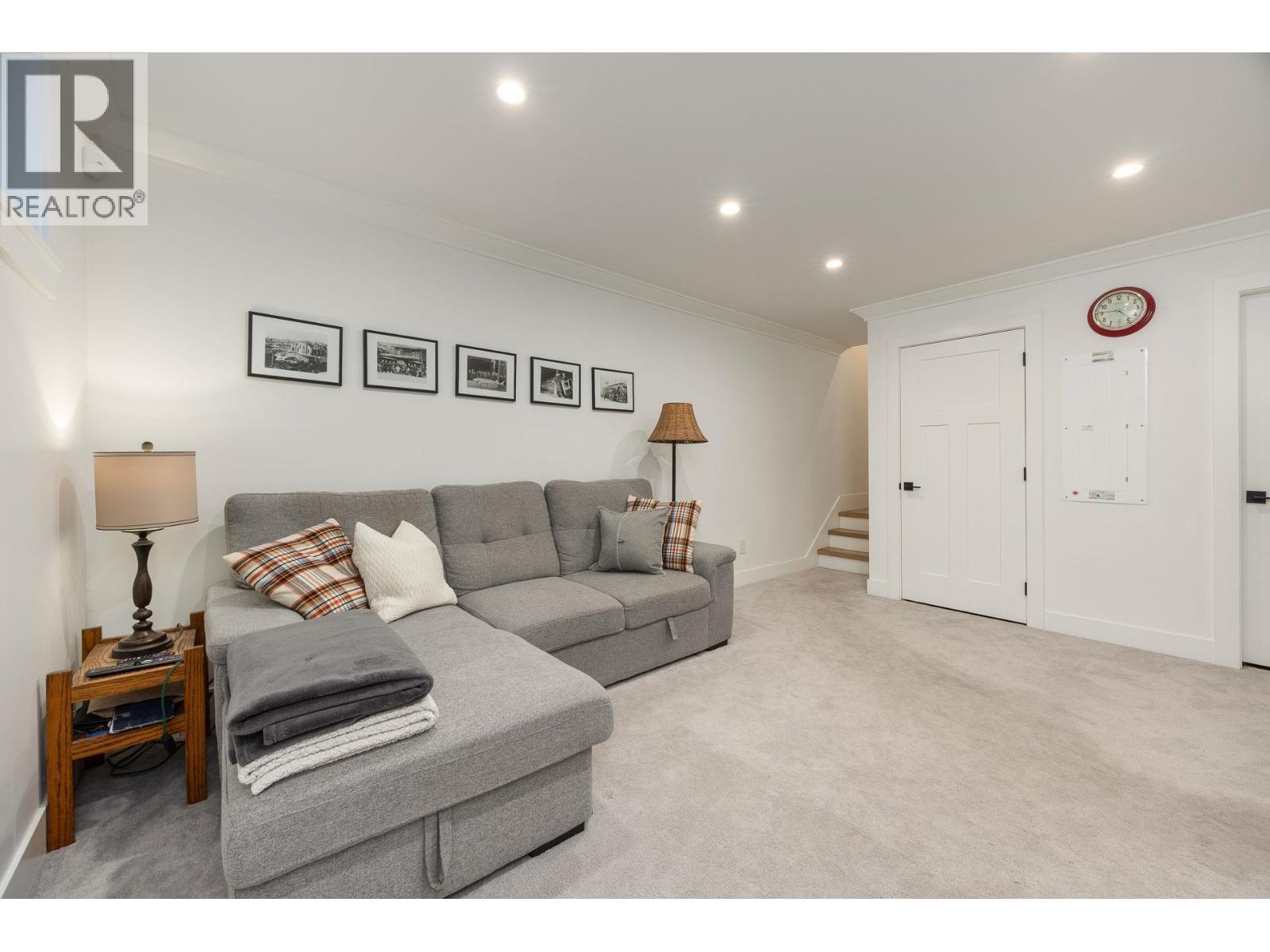 220 Sixth Avenue, New Westminster, British Columbia  V3L 1T6 - Photo 31 - R3097337