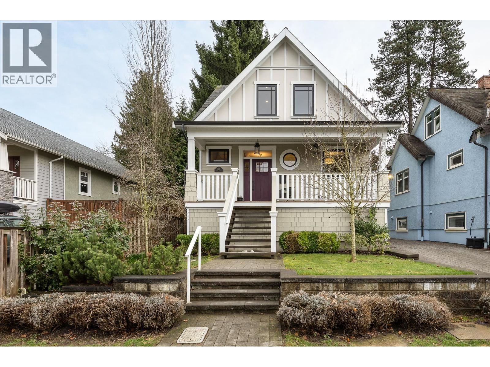 220 Sixth Avenue, New Westminster, British Columbia  V3L 1T6 - Photo 37 - R3097337