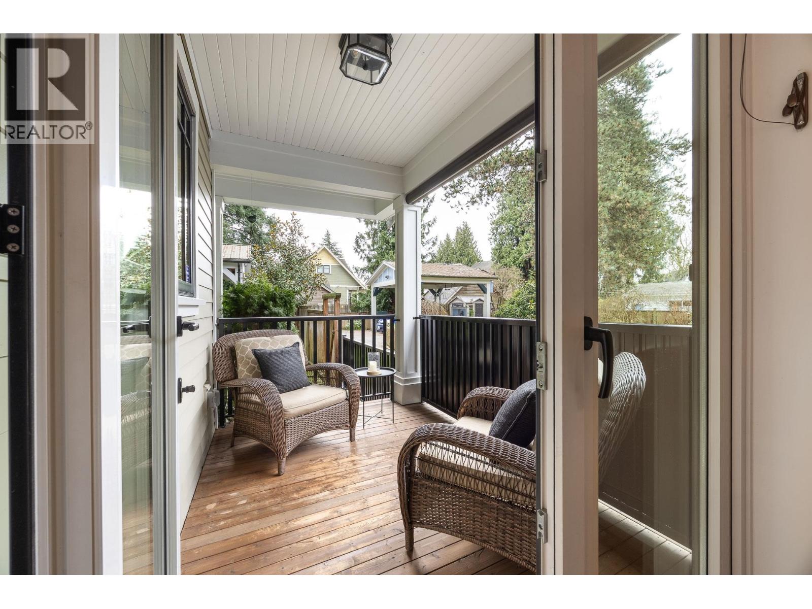 220 Sixth Avenue, New Westminster, British Columbia  V3L 1T6 - Photo 6 - R3097337