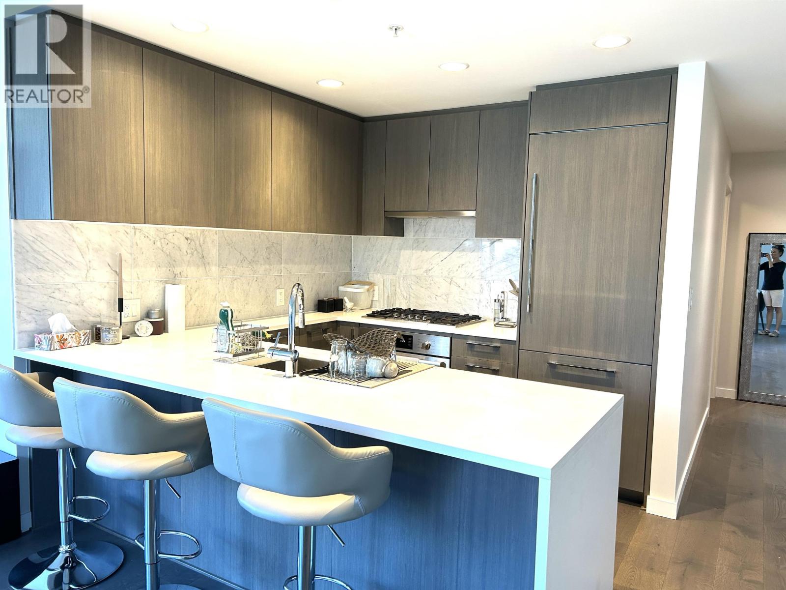 302 3533 Ross Drive Drive, Vancouver, British Columbia  V6S 0L3 - Photo 3 - R3097322