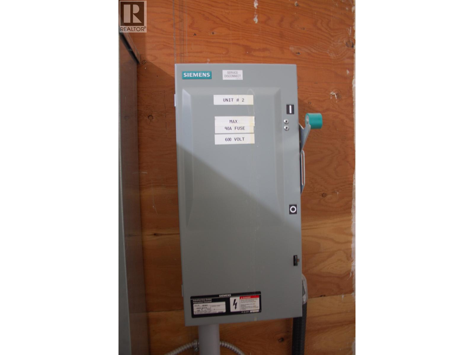 102 7341 Industrial Way, Pemberton, British Columbia  V0N 1B0 - Photo 11 - C8076819